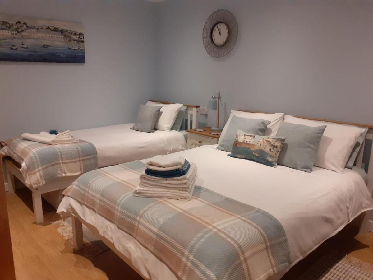 Coast 77 B&B Poole Extérieur photo